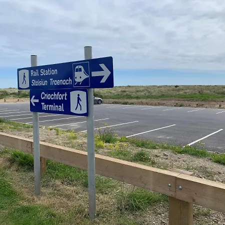 St Martin's, Guest 4*