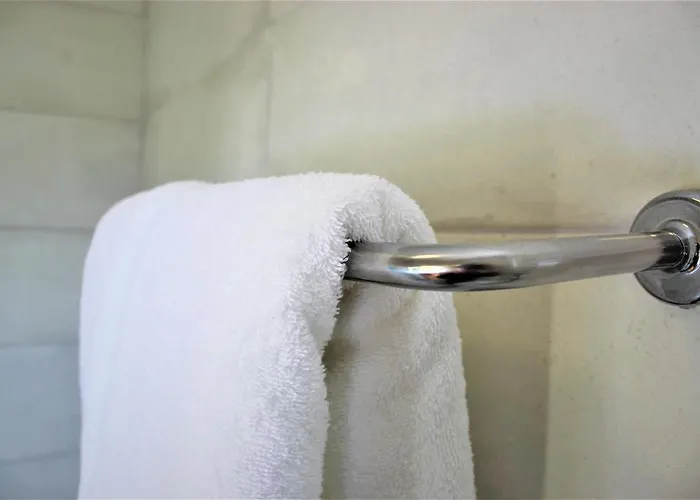 St Martin's, Guest Maison d'hôtes 4*