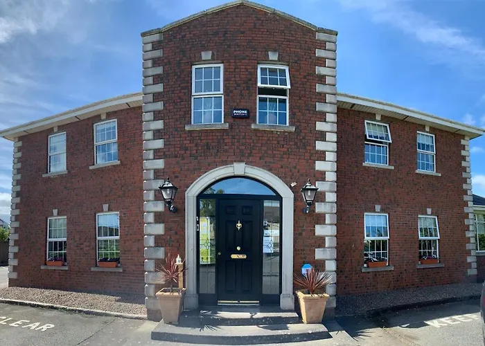 St Martin's, Guest 4*